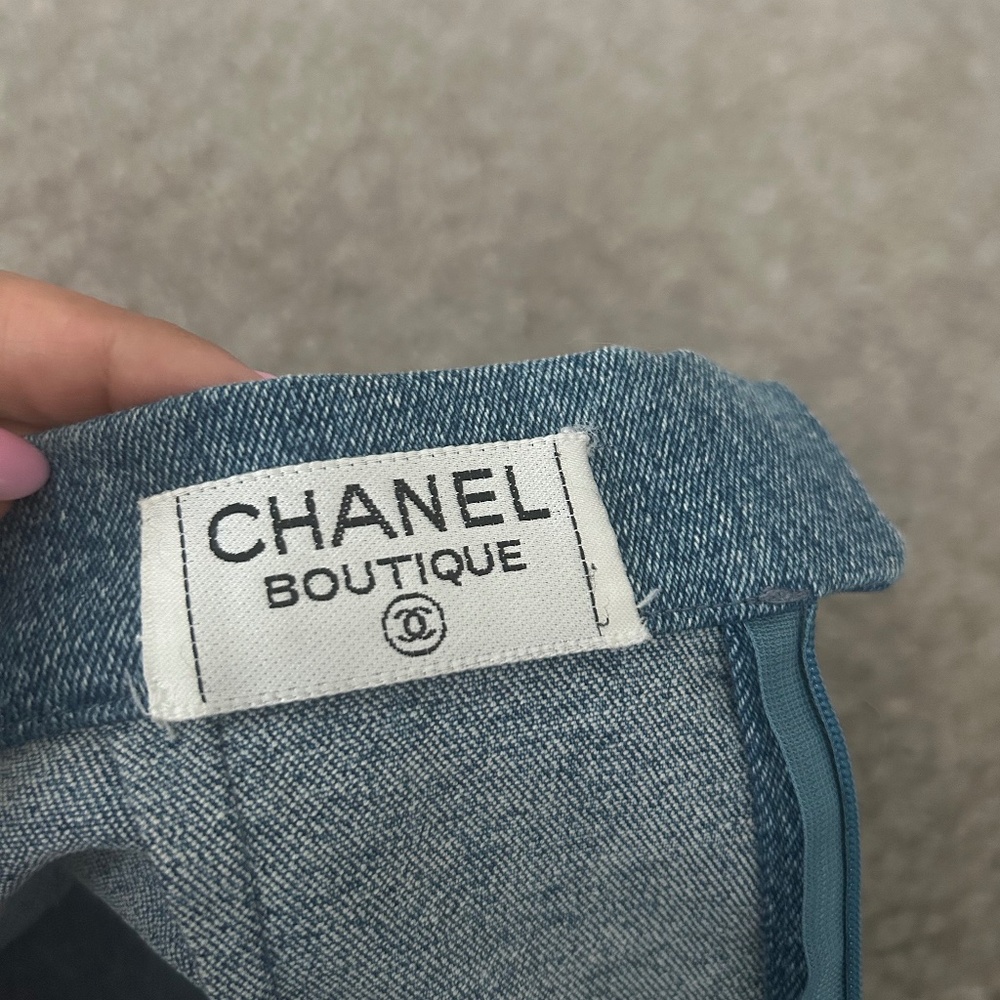 Chanel mini skirt